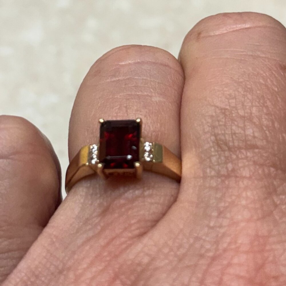 ring garnet - Picture 2 of 5